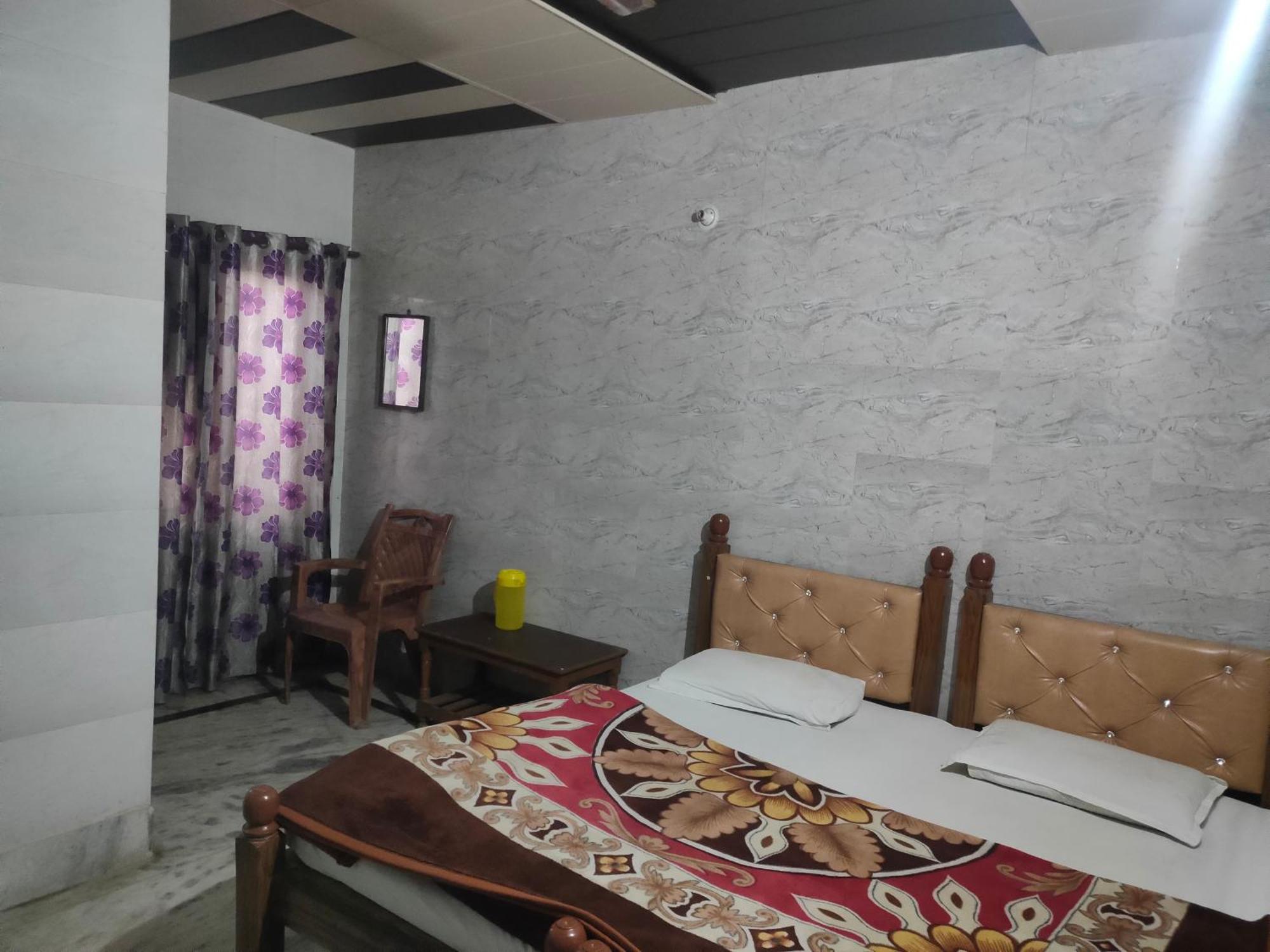 Sgh Guest House Mathura Extérieur photo